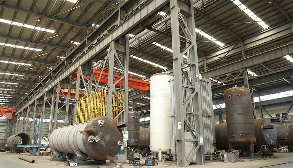 https://www.dnkairsep.com/wp-content/uploads/2022/11/cryogenic-liquid-vacuum-storage-tank-1.jpg